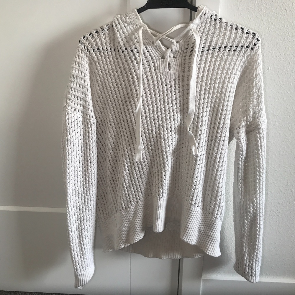 GAP sweater
